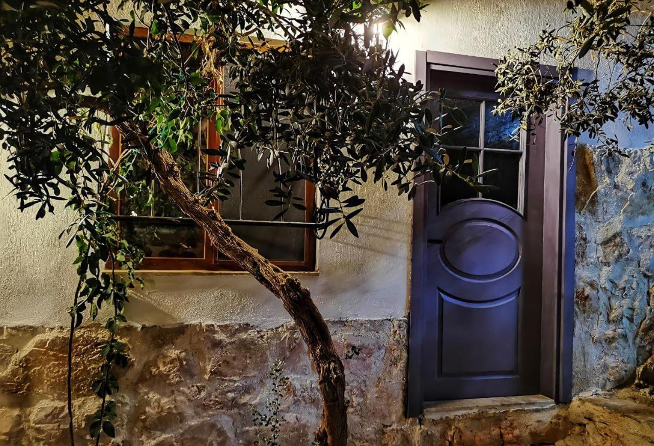 My Stone Inn Kadirleryakasi Exterior foto